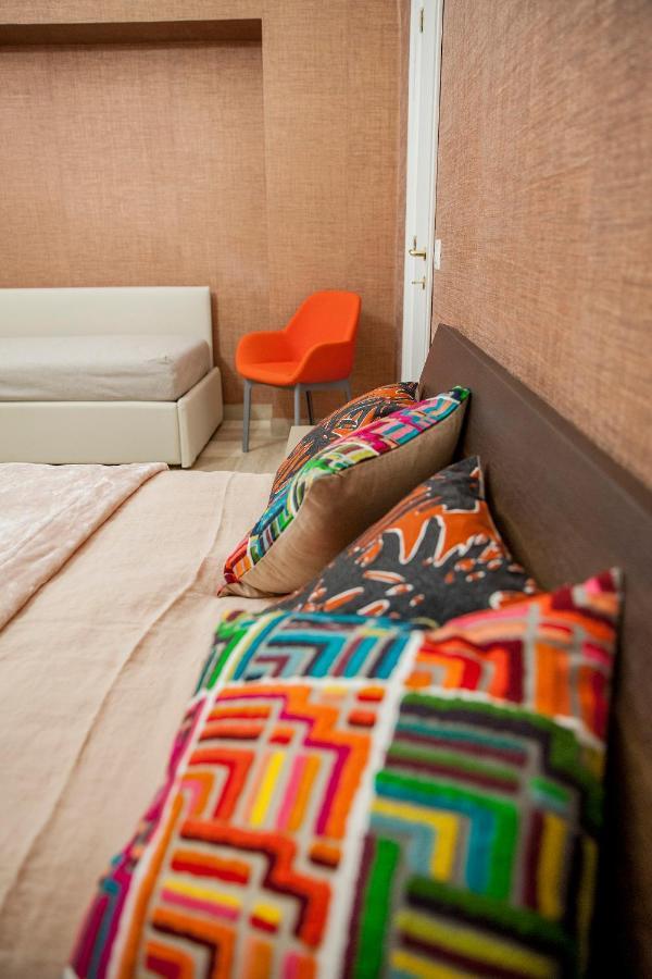 Kasa Lupus B&B 루체라 외부 사진